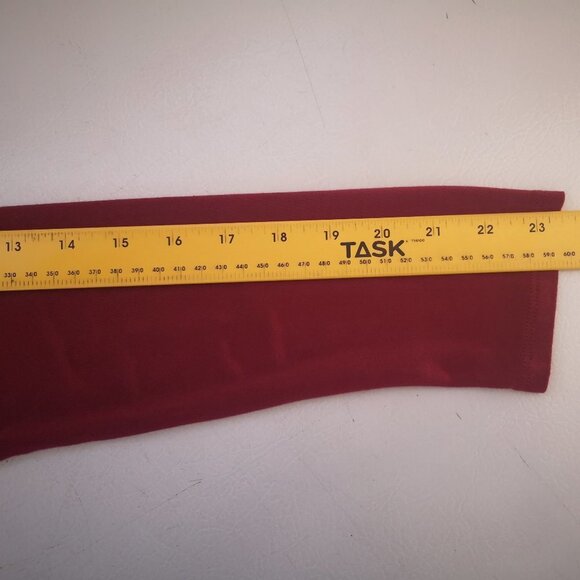 Reitmans Tee Collection Ladies Size Small Burgundy Long Sleeves V-neck T-shirt - Picture 8 of 9